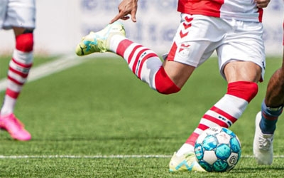 Aanhaken of afhaken voor FC Groningen en FC Emmen in Hondsrugderby Aanhaken of afhaken voor FC Groningen en FC Emmen in Hondsrugderby