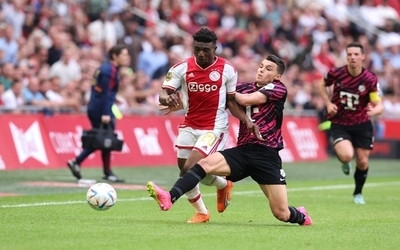 Ajax ondergaat een pijnlijke nederlaag tegen NAC Breda Ajax ondergaat een pijnlijke nederlaag tegen NAC Breda