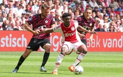 Ajax vs Jagiellonia białystok | Berghuis ontbreekt vanavond Ajax vs Jagiellonia białystok | Berghuis ontbreekt vanavond