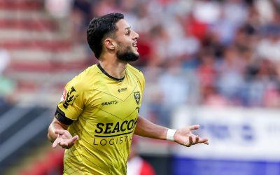 Duel tussen Almere City en VVV om tweede plek in de ranglijst