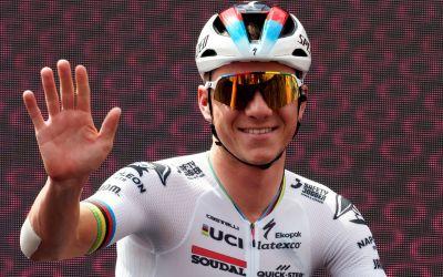 Evenepoel tegen de concurrentie in derde etappe van de Ronde van Zwitserland