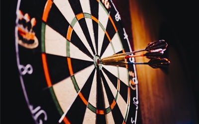 Luke Humphries favoriet om achtste speelavond Premier League of Darts te winnen Luke Humphries favoriet om achtste speelavond Premier League of Darts te winnen