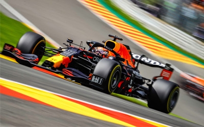 Max Verstappen is eens niet de grote favoriet bij bookmakers Max Verstappen is eens niet de grote favoriet bij bookmakers