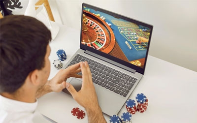 Wat zijn live casino’s en hoe kan je er bij spelen? Wat zijn live casino’s en hoe kan je er bij spelen?