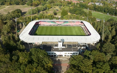 Welke clubs plaatsen zich voor de finale van de Conference League play-offs? Welke clubs plaatsen zich voor de finale van de Conference League play-offs?